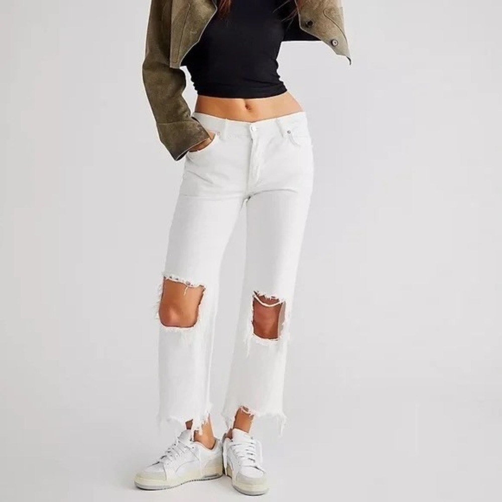 Free People We‎ The Free Optic White Ripped Jeans Size 32 NWT Distressed